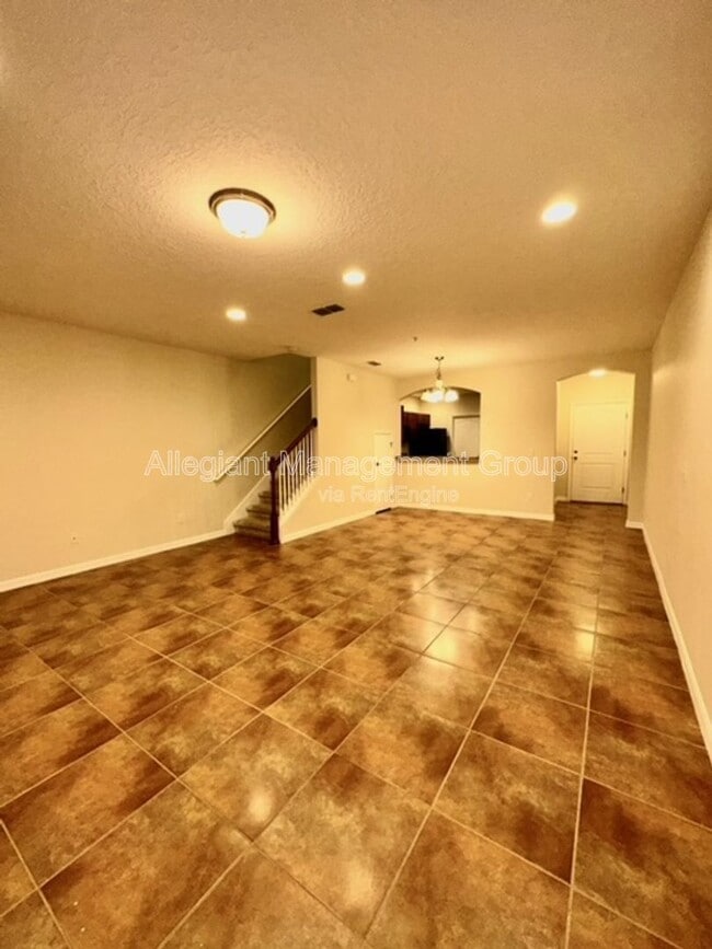 Building Photo - 2300 Aloha Bay Ct