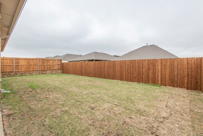Building Photo - 2301 Ruff Rd