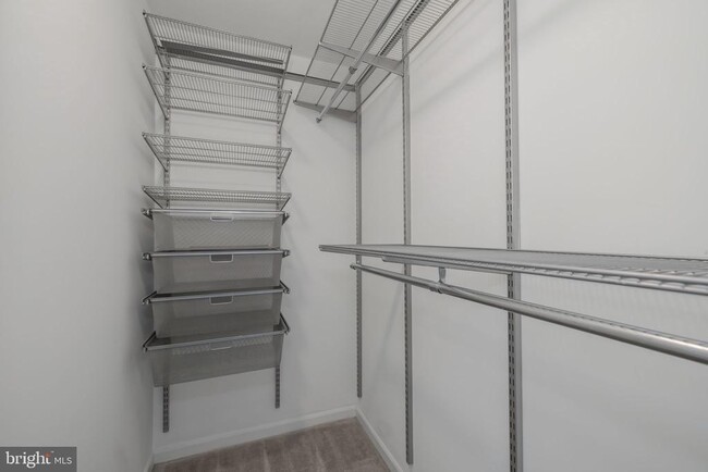 Building Photo - 5223 Dunstable Ln