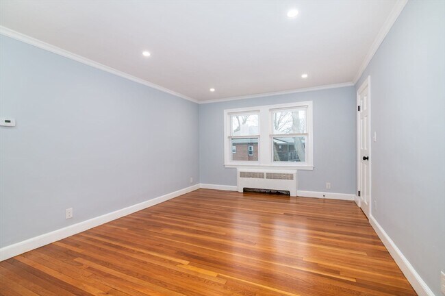 Building Photo - 7 Langley Cir