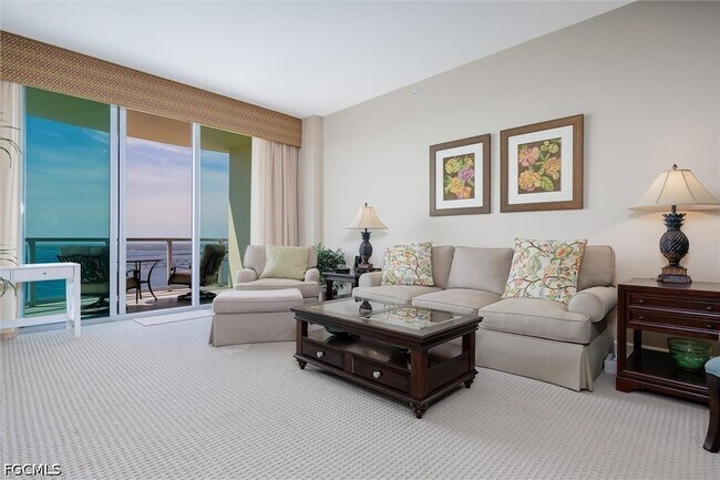 Building Photo - 3000 Oasis Way