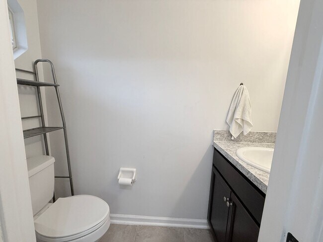 Building Photo - Peaceful Townhome in Fort Caroline with Fu...