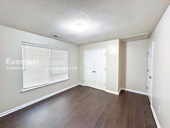 Building Photo - 3039 Broadleaf Trail Rd