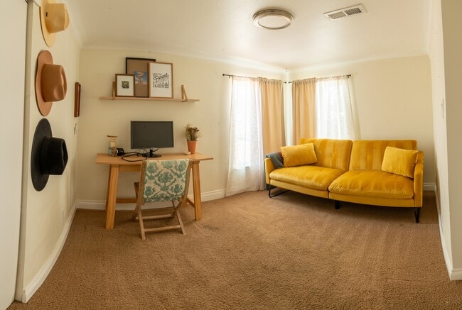 Building Photo - 243 S Eliot St