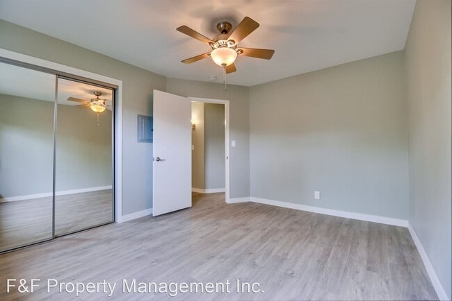Building Photo - 4151 Arizona St