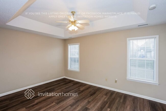 Building Photo - 4301 Emerald Ln