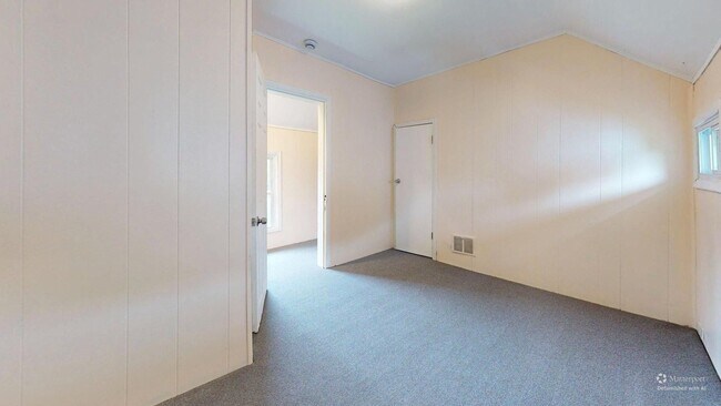 Building Photo - 8200 Beman Ave