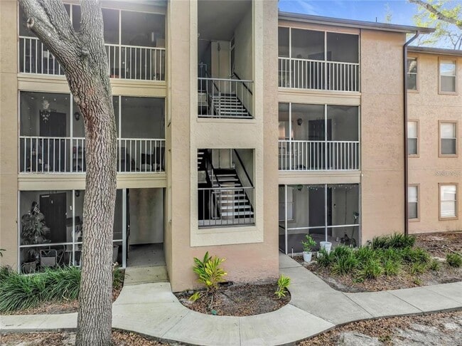 Building Photo - 615 Dory Ln