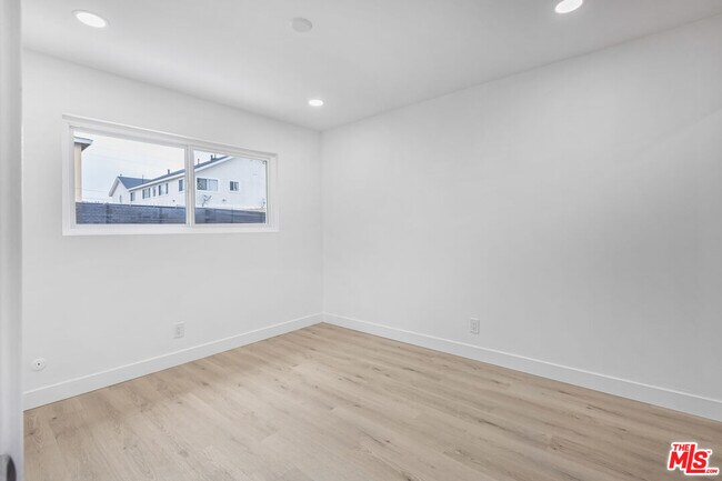 Building Photo - 1613-1615 W 209th St-1615-1615