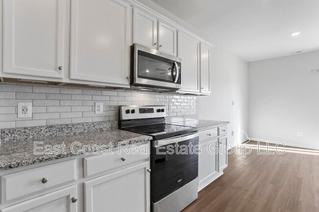 Building Photo - 116 Paddington St