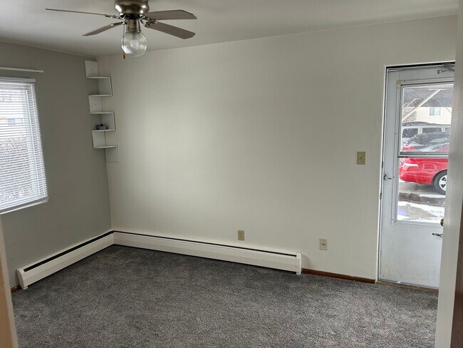 Building Photo - 1024 Hunt Ave