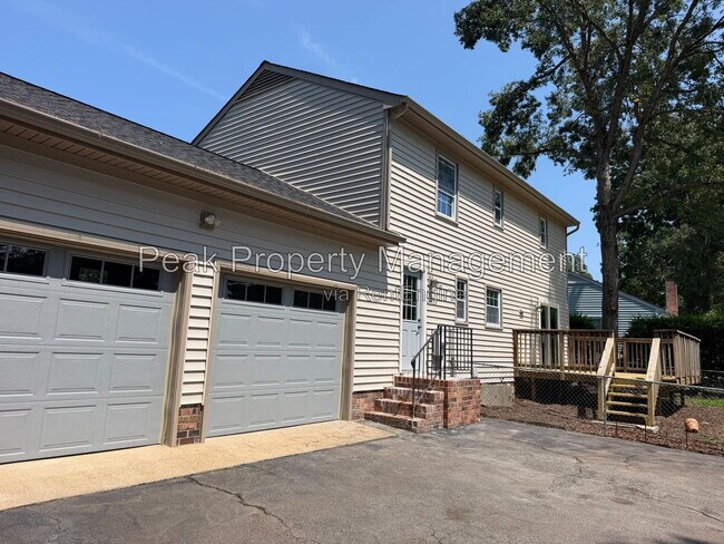 Building Photo - 9323 Susquehanna Trail