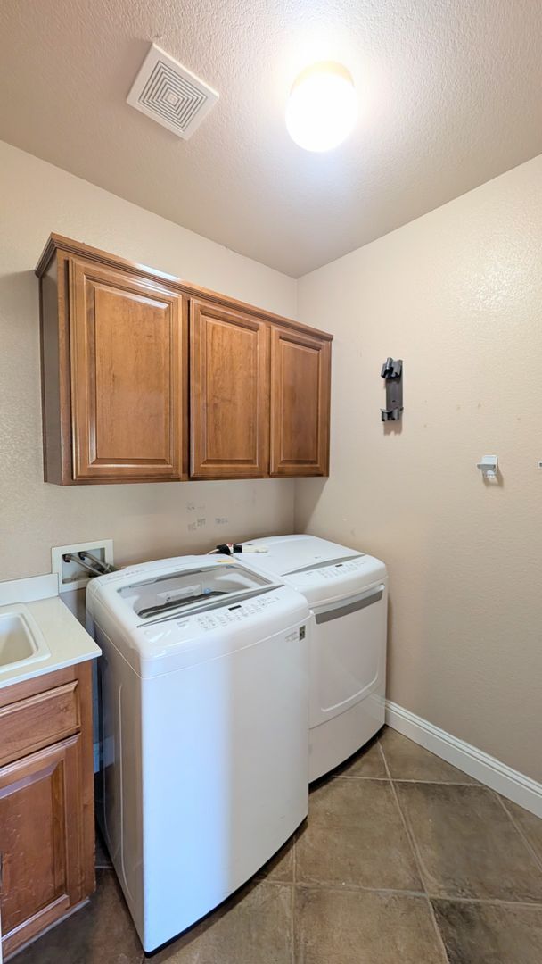 Building Photo - Gorgeous Single Family Home in Rocklin