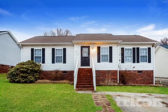 Building Photo - 5130 Daffodil Ln