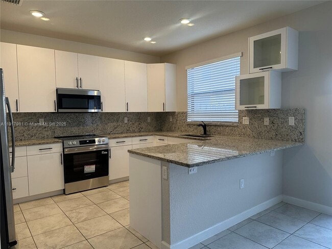 Building Photo - 15069 SW 119th Way