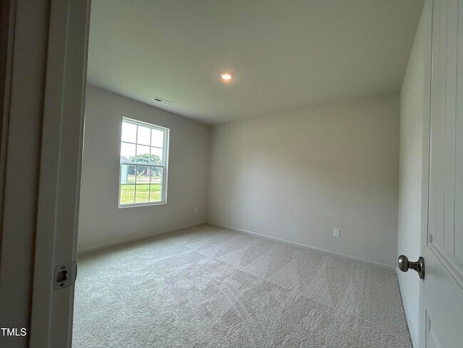 Building Photo - 114 Johnson Rdg Wy