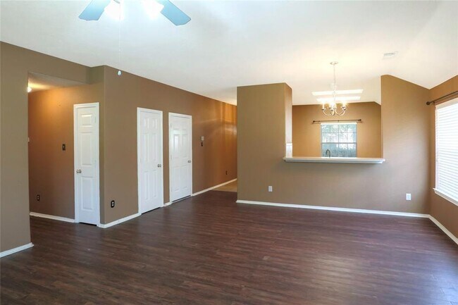 Building Photo - 7315 Windy Port Ln