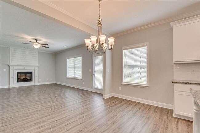 Building Photo - 2551 Traverse Trl