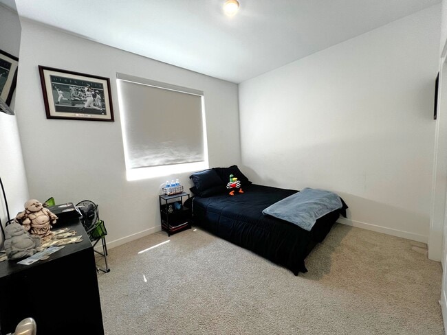 Building Photo - 3426 Brk Grv Ln
