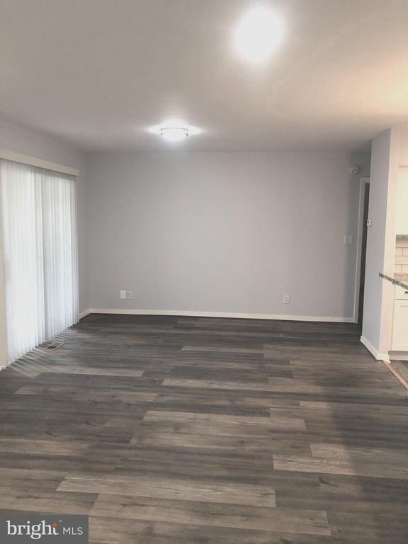 Building Photo - 29 Stonehenge Cir