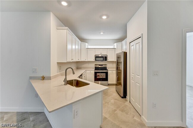Building Photo - 20545 Hazelnut Ct