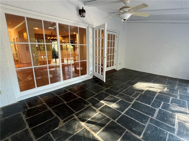 Building Photo - 3512 Paces Pl NW