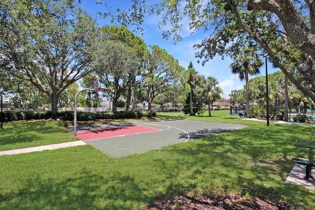 Building Photo - Annual rental: Spacious 3BR/2BA Creekwood Home with Office, Screened Lanai, EV Charger & Resort-S...