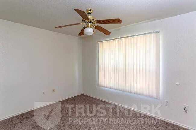 Building Photo - 700 S Amy Ln