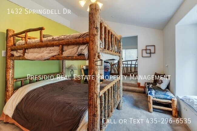 Building Photo - 1432 Spring Dell Dr