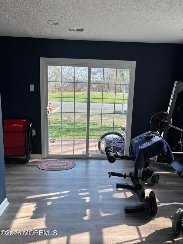 Building Photo - 14-1 Providence Ct