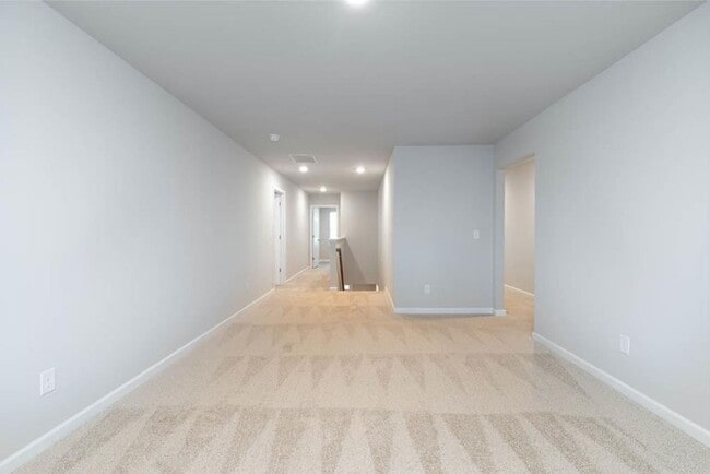 Building Photo - 6040 Vermilion Loop Rd