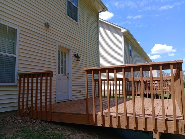 Building Photo - 3546-3548-3548 Prescott Dr