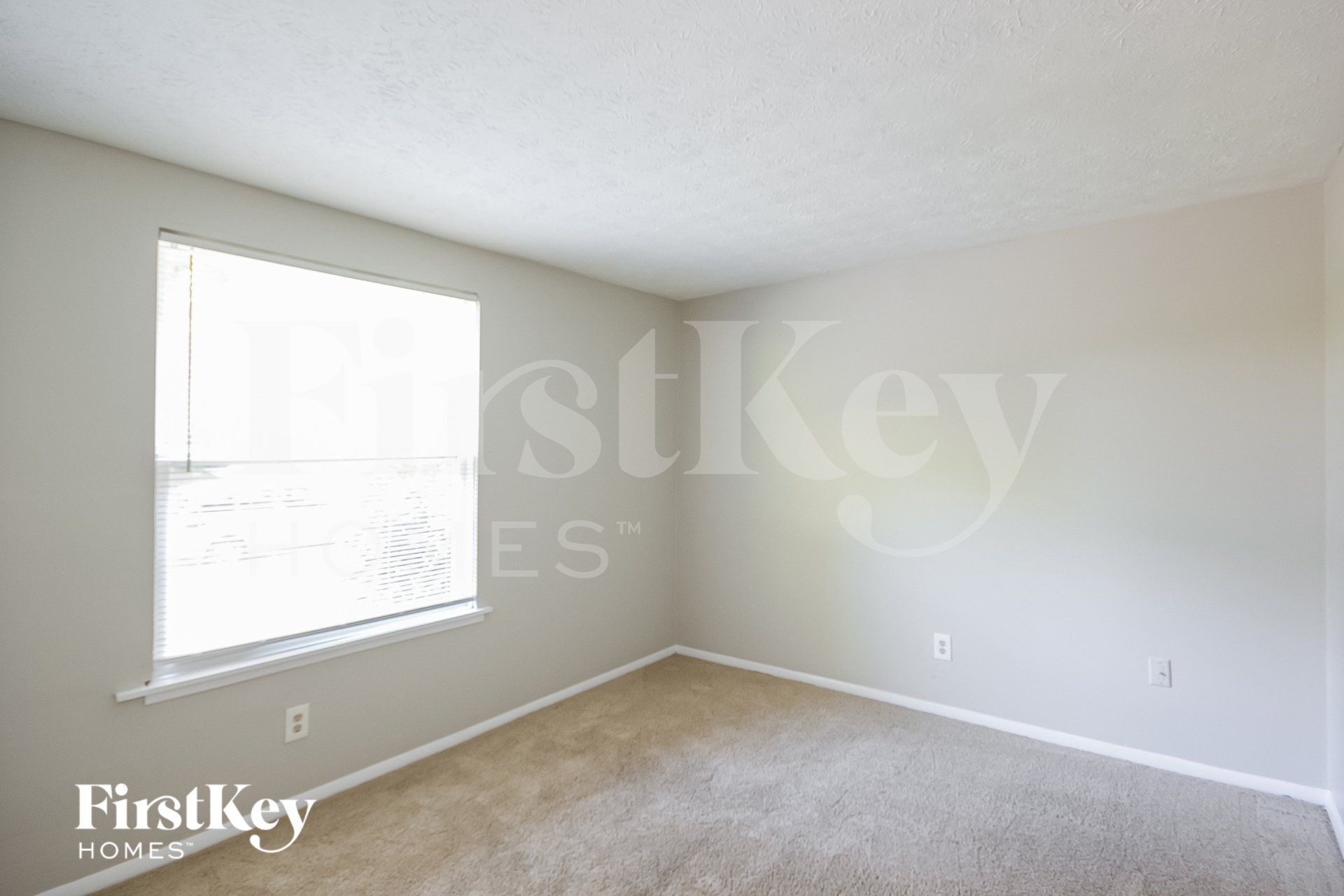 Building Photo - 5225 Martins Crossing Rd