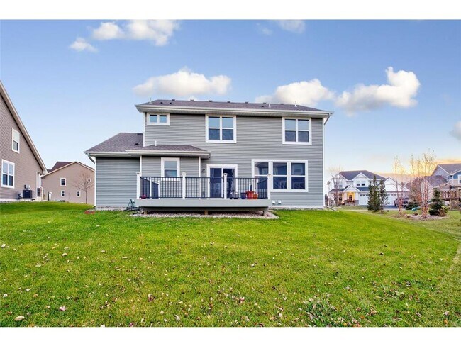 Building Photo - 19220 Bridle Path