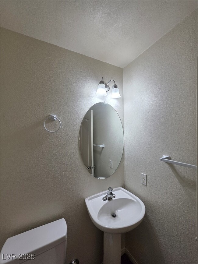 Building Photo - 3711 Lodina Ct