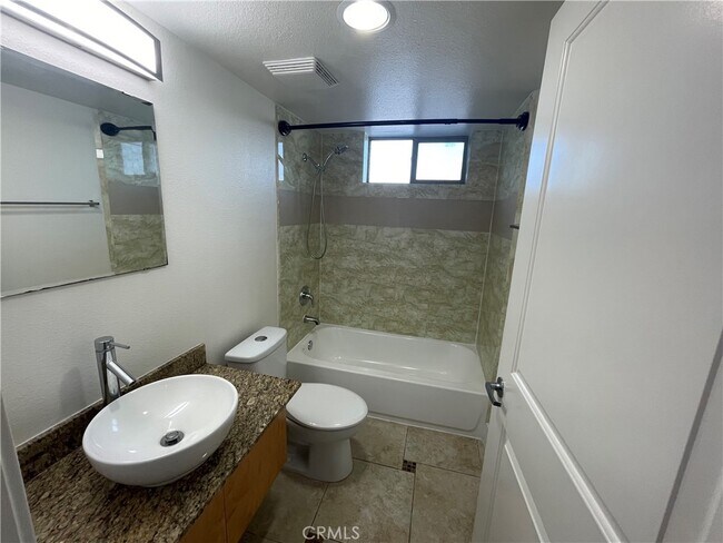 Building Photo - 11312 Huston St