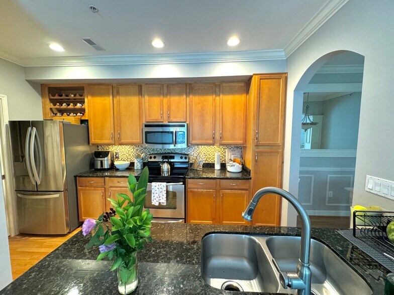 Building Photo - 2638 McKnight Crossing Ct