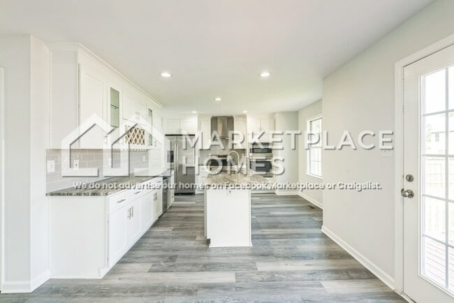 Building Photo - 3120 Stony Valley Dr