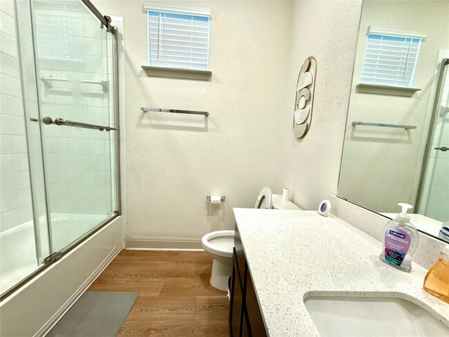 Building Photo - 17217 Bassano Ave