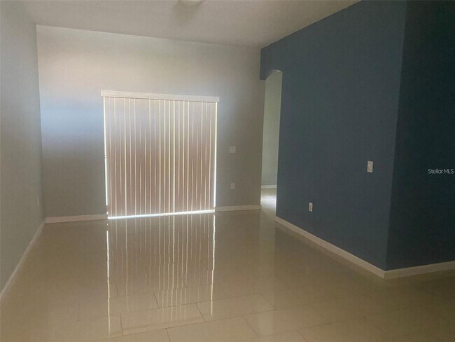Building Photo - Bellalago Home