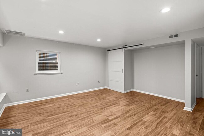 Building Photo - 8540 Harvest View Ct