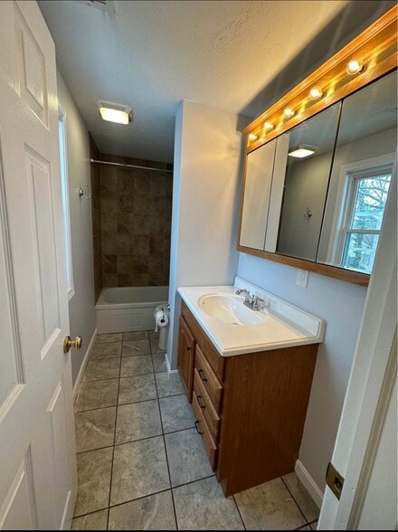 Master bedroom bath - 28 Lexington St