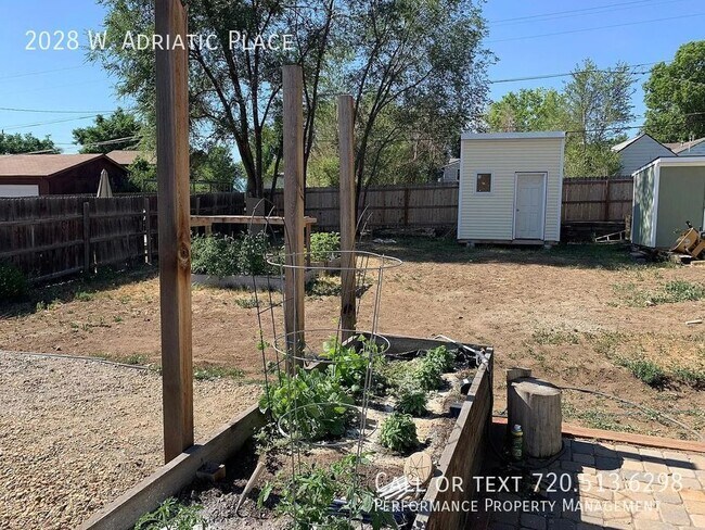 Building Photo - 2028 W Adriatic Pl