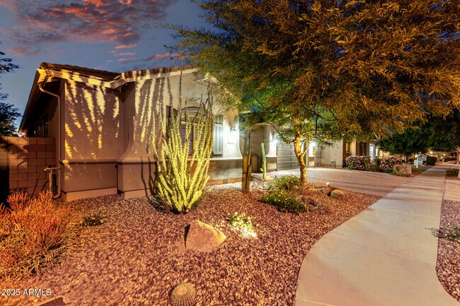 Building Photo - 20176 E Nighthawk Way