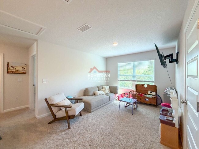 Building Photo - 5469 Merlin