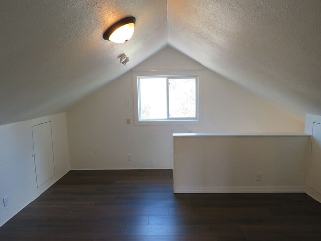 Building Photo - 3 Bedroom House in Billings Heights