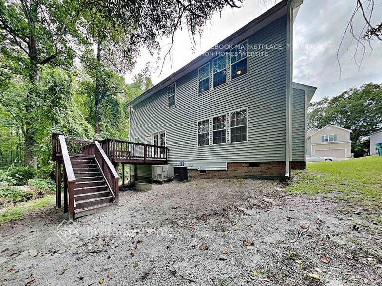 Building Photo - 717 Marjam Ln