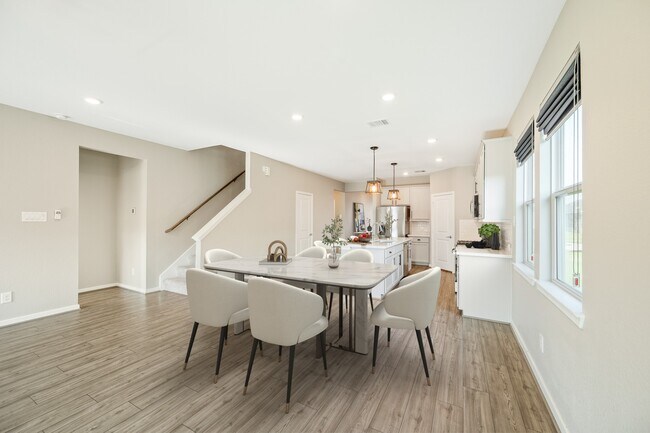 Building Photo - 7314 Bristlegrass Colony Ct