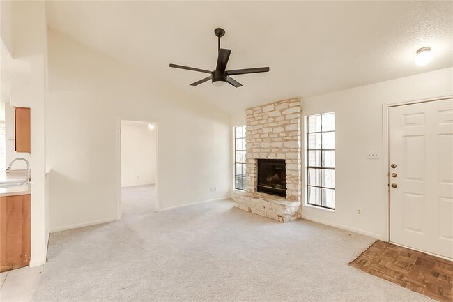 Primary Photo - 14202 Sussman Ct