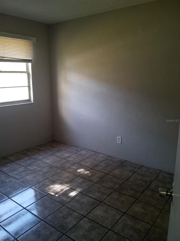 Building Photo - 2700 Palmadelia Ave